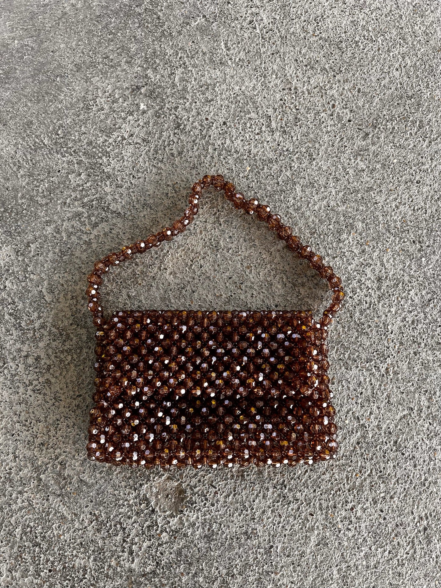 NOCCIOLA - Studio Seven Zürichstudiosevenzurich handmade beaded bag Perlentasche