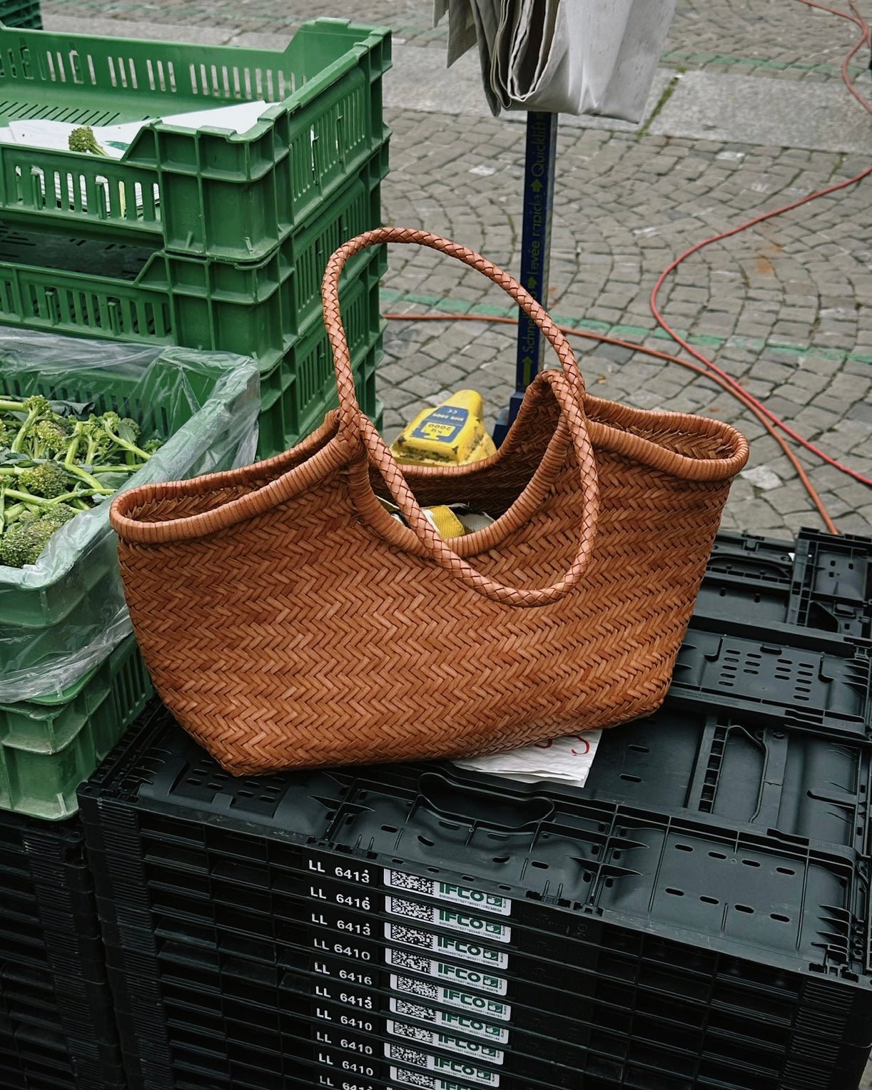 GINGER Leather Bag Large - Studio Seven ZürichStudio Seven Zürich handmade beaded bag Perlentasche