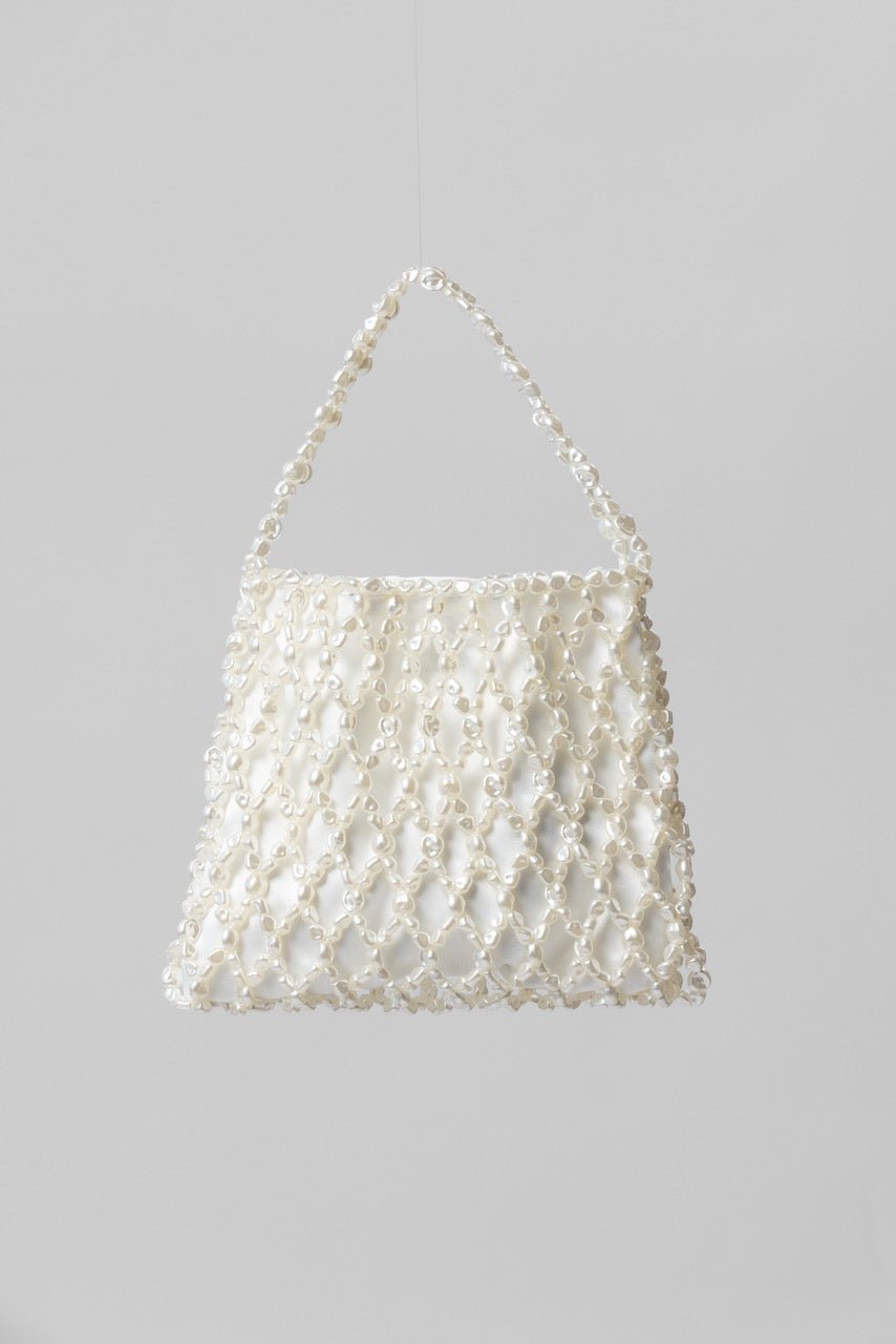 MAGNOLIA - Studio Seven ZürichStudio Seven Zürich handmade beaded bag Perlentasche