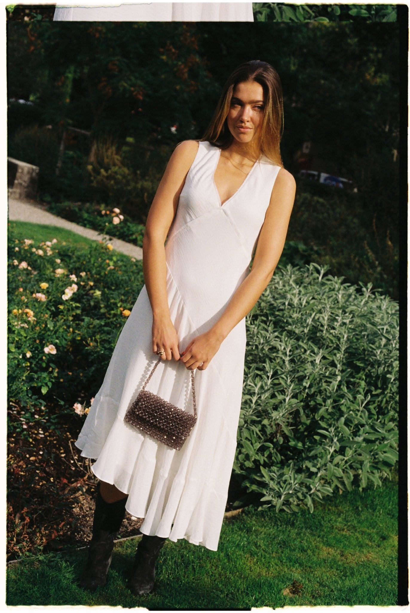 NERO - Studio Seven Zürichstudiosevenzurich handmade beaded bag Perlentasche