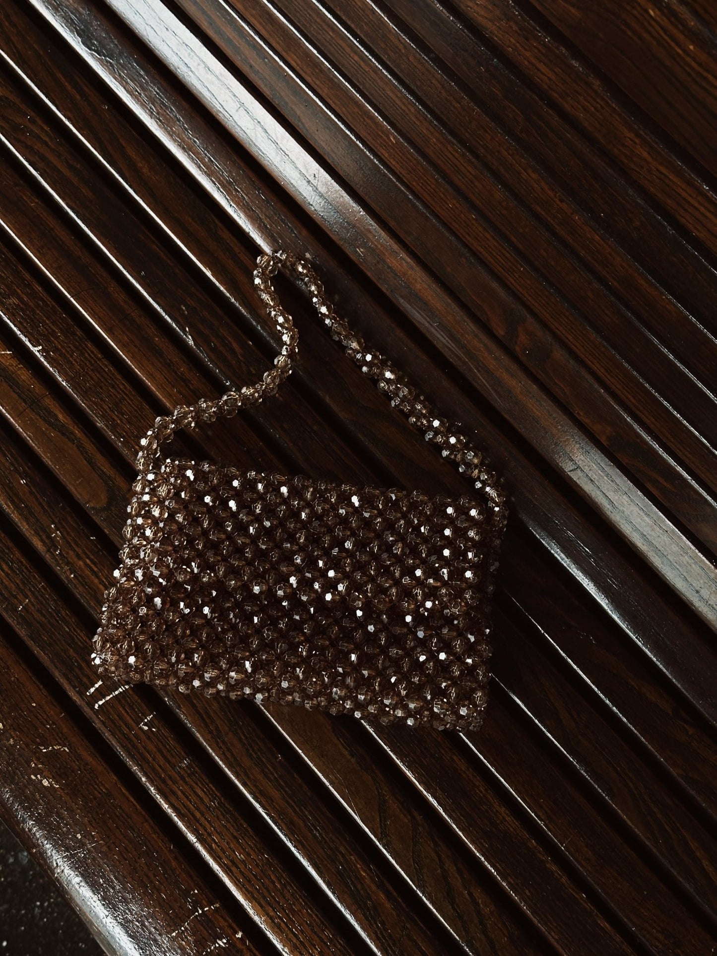 NOCCIOLA - Studio Seven Zürichstudiosevenzurich handmade beaded bag Perlentasche